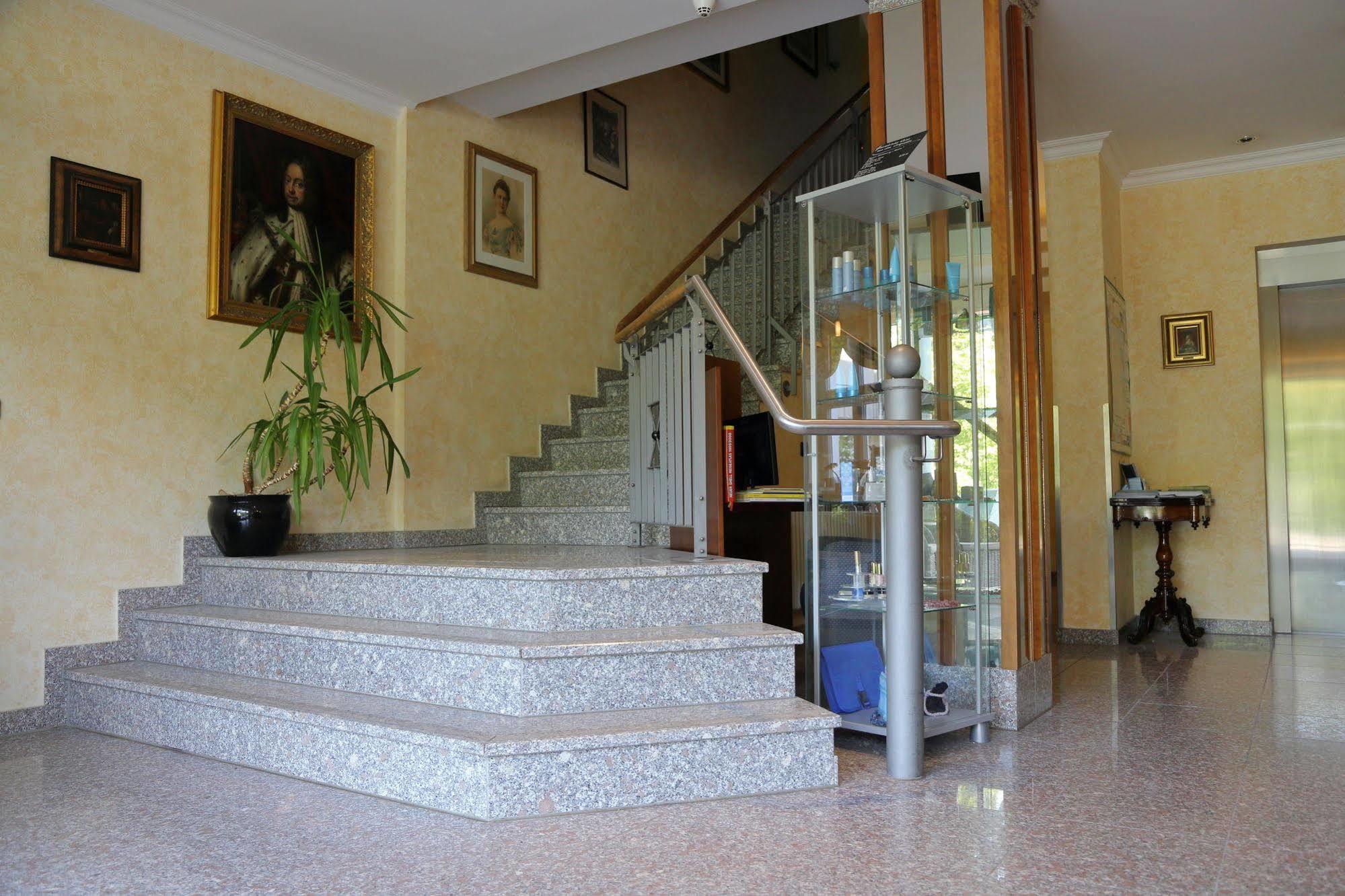 Aparthotel Seeschloesschen Цинновиц Экстерьер фото