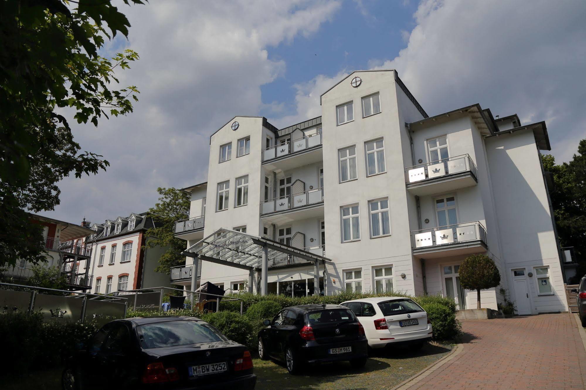 Aparthotel Seeschloesschen Цинновиц Экстерьер фото